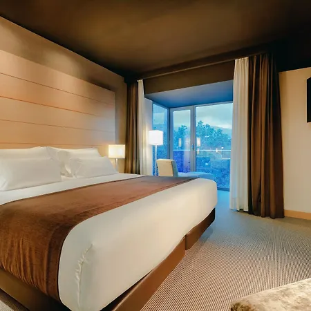 Hesperia فندق بلباو