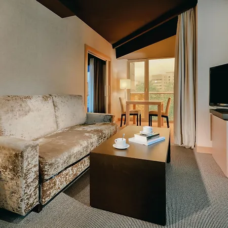 Hotel Hesperia 4*