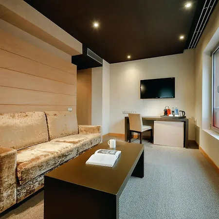 Hesperia Hotel 4*