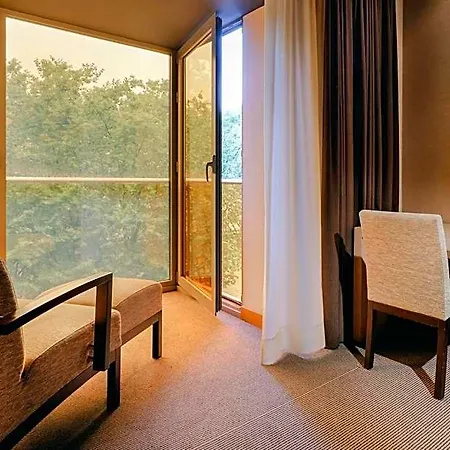 Hesperia Hotel