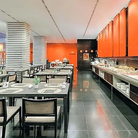 Hesperia 4*