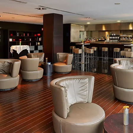 Hotel Hesperia 4*