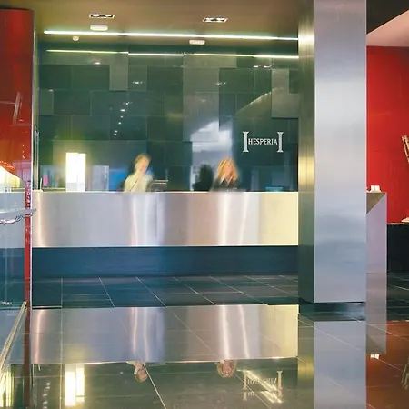 Hesperia 4*