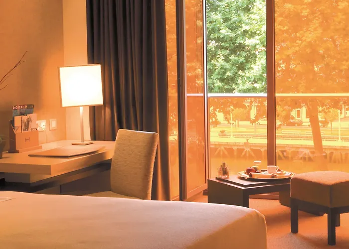 Szálloda Hesperia 4*